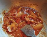 A picture of step 6 of Egg Omelette Do Pyaza.