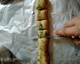 A picture of step 5 of Semolina snacks.