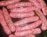 Foto del paso 3 de la receta Salchichas con patatas al horno sabor chimichurri