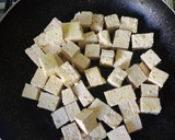 Foto del paso 2 de la receta: Ensalada de garbanzos con tofu