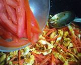 A picture of step 9 of Chicken chow mein.