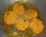 A picture of step 2 of Chatpati Mangodi.