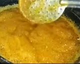 A picture of step 1 of Murmura chikki.
