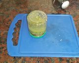 Foto del paso 2 de la receta: Haciendo un pesto simple y rápido