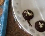 Foto del paso 3 de la receta: Galletas de chocolate sin harina y sin horno/ comida de Marruecos