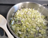 Foto del paso 2 de la receta: Bacalao con verduras