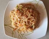 Foto del paso 5 de la receta: Tallarines con vegetales y camarón