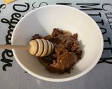 Une image de l'étape 2 de Gâteau au yaourt, miel et chocolat.