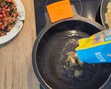 Foto del paso 2 de la receta: Pasta con panceta y Frankfurt