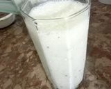 A picture of step 3 of Banana shake fruit chat😋.