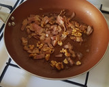 Foto del paso 2 de la receta: Espinacas con nueces y bacon