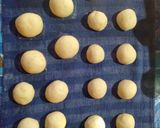 Foto langkah ke 5 dari resep Donat dan roti simpel (eggless).