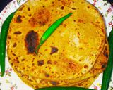 तवा आलू पराठा (tawa aloo paratha recipe in Hindi) रेसिपी चरण 7 फोटो