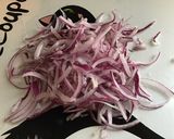 Une image de l'étape 3 de Salade de cresson à l'ugli, pomme, oignon rouge et basilic pourpre.
