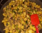 Foto del paso 2 de la receta: Sofrito de carne y champiñón y verdura