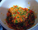 Foto del paso 6 de la receta: Sopa de gambas frescas con verduras a los tres caldos