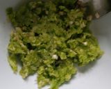 मेथी थेपला (methi thepla recipe in marathi) रेसिपी स्टेप 2 फोटो 