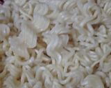 Foto langkah ke 1 dari resep Mie Goreng ala Solaria.
