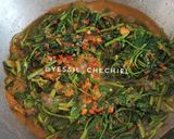 Foto langkah ke 4 dari resep Tumis Kangkung Pedas Terasi.