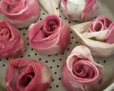 A picture of step 16 of Rose shaped Paneer Momos.