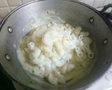 A picture of step 5 of White sauce pasta.
