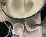 Foto del paso 2 de la receta: Bizcocho de yogur saludable
