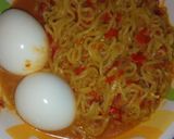 A picture of step 3 of Hot and spicy noodle.