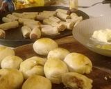 Foto del paso 6 de la receta: Masa casera para salchichas envueltas