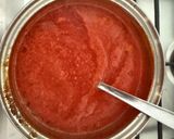 Foto del paso 3 de la receta: Pizza 4 quesos y tomate frito 🥫