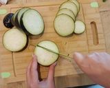 Une image de l'étape 1 de Pasta alla Norma et ricotta salata (ricotta salée).