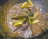 আলু বেগুন দিয়ে ডিমের ঝোল(aloo begun diye dimer jhol recipe in bengali) রেসিপি ধাপ - 2 ছবি