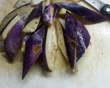 Foto langkah ke 1 dari resep Terong Sambal Tomat.