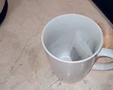 Foto langkah ke 1 dari resep Teh Hitam Herbal (Blacktea Herbal).