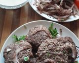 A picture of step 3 of Iranian Kebab Sandwich.