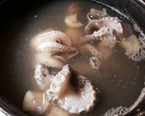 Foto del paso 2 de la receta: Estofado de pulpo con patatas