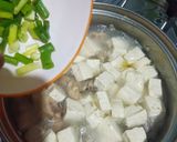 Foto langkah ke 3 dari resep 404. Sup Tahu (Clear Soup).