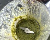 รูปขั้นตอนการทำที่ 3 ของ Pesto pasta 🍝