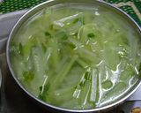 Hình bước làm 3 của món Cơm nhà gồm có: canh bí xanh, nộm da heo, thịt luộc chấm mắm tôm