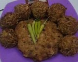 Foto langkah ke 5 dari resep Bola2 tahu.isi telur puyuh.dan dadar telor campur sisanya tahu.