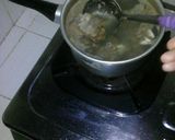 Foto langkah ke 3 dari resep Sup Iga Sapi Kuah Bening By:Erni Hartanti.Amd:-).
