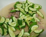 Hình bước làm 1 của món Dưa leo và giá xào bò