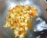 A picture of step 3 of Aloo patta gobhi.