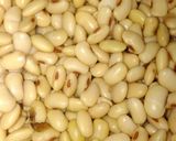 A picture of step 1 of Steam soya fry.