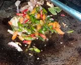 Foto langkah ke 3 dari resep Tumis ikan gabus asin cabe ijo.
