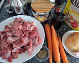 Foto del paso 1 de la receta: Guiso de carne al vino tinto