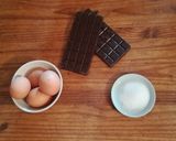 Une image de l'étape 1 de Mousse au chocolat.
