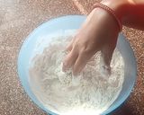 A picture of step 1 of Hinger kochuri hing ki kachauri.