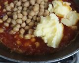 છોલે ભટૂરે (Chhole Bhature Recipe In Gujarati) રેસીપી સ્ટેપ2ફોટો