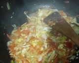 Foto langkah ke 4 dari resep Tumis WorKolur (wortel,kol,telur) Mudah dan sederhana.