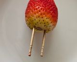 A picture of step 2 of Chocolate Dipped Strawberry With Walnuts.